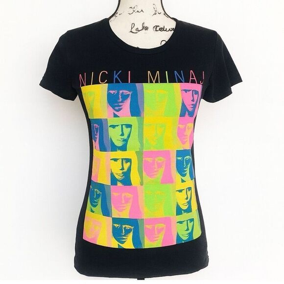 Nicki Minaj Pop Art Graphic T-Shirt | Black Multicolor Tee | Size M - Picture 1 of 4